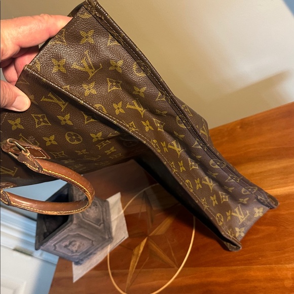 Louis Vuitton Monogram Sac Plat Tote - Picture 12 of 13